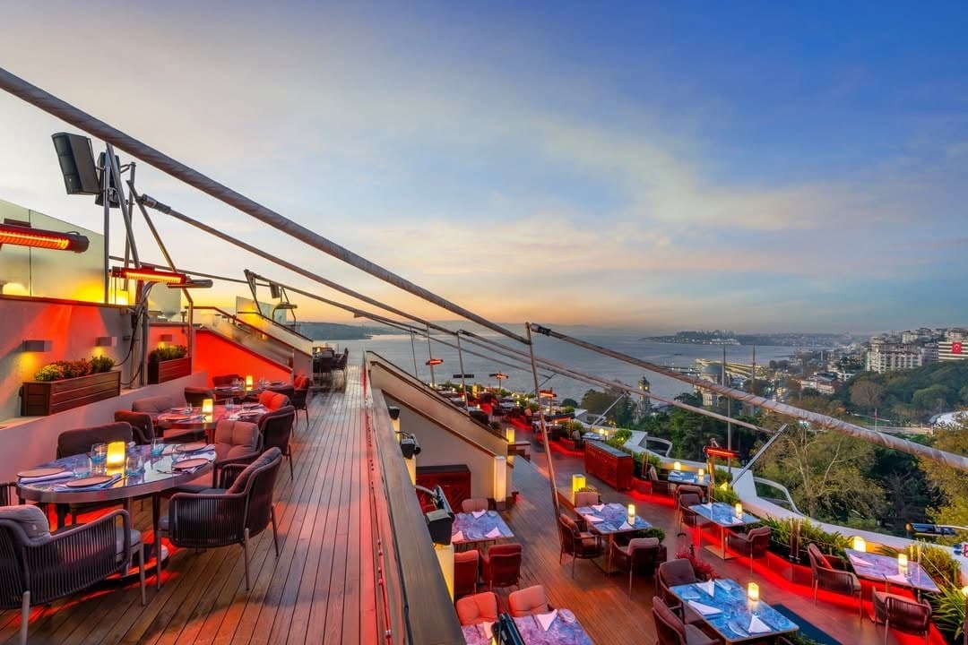 16 Roof, Swissotel The Bosphorus gallery photo 3