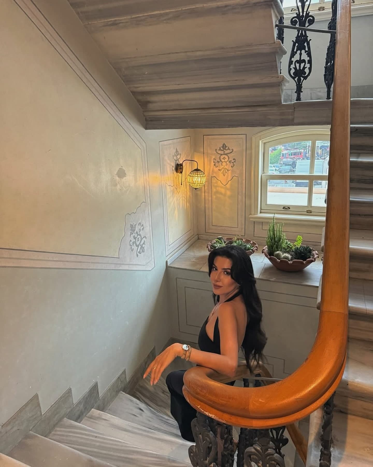 Barnathan Galata gallery photo 6
