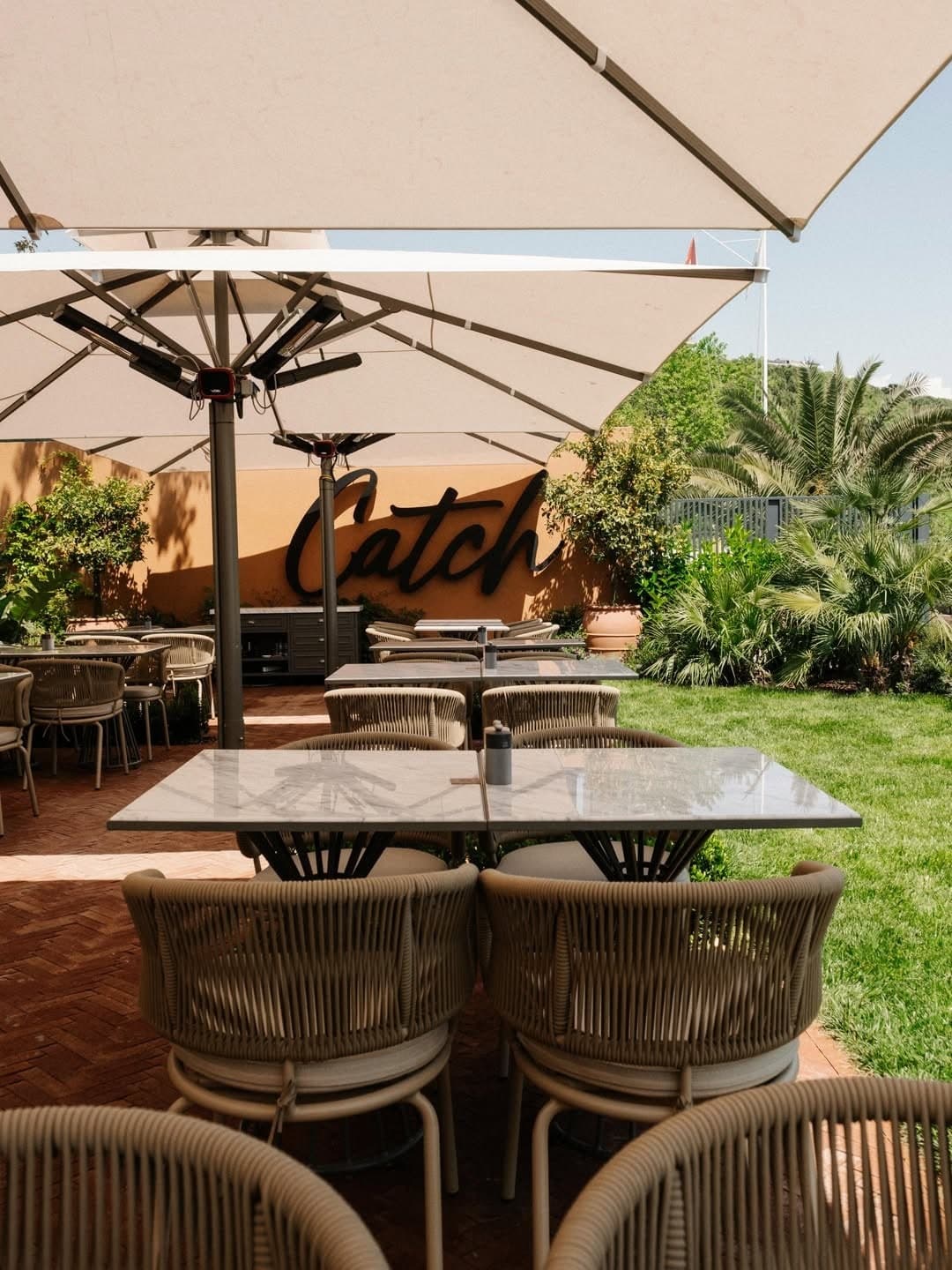 Catch Restaurant & Bar gallery photo 7