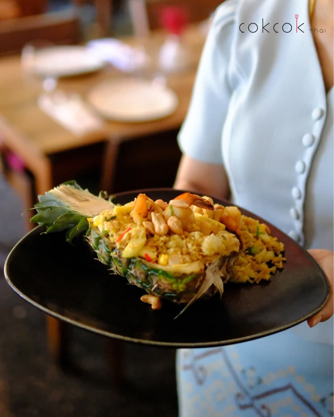 Çok Çok Thai dining atmosphere