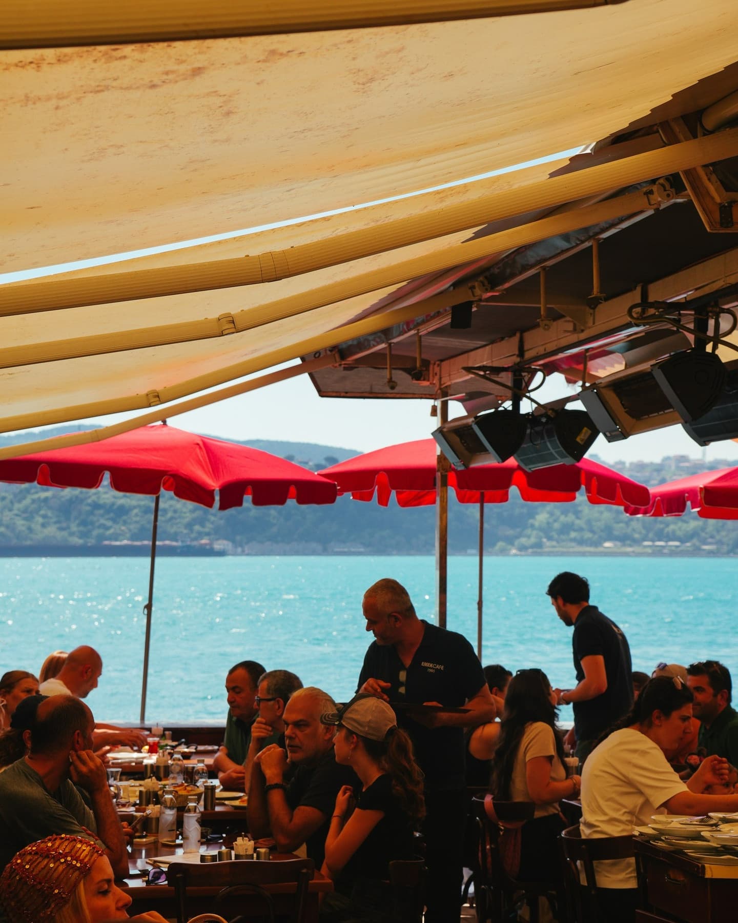 Emek Kafe dining atmosphere