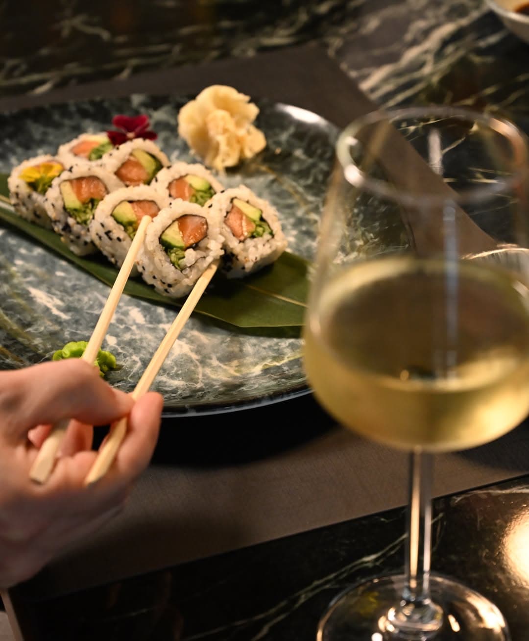 Loti Roof Lounge & Bistro gallery photo 2