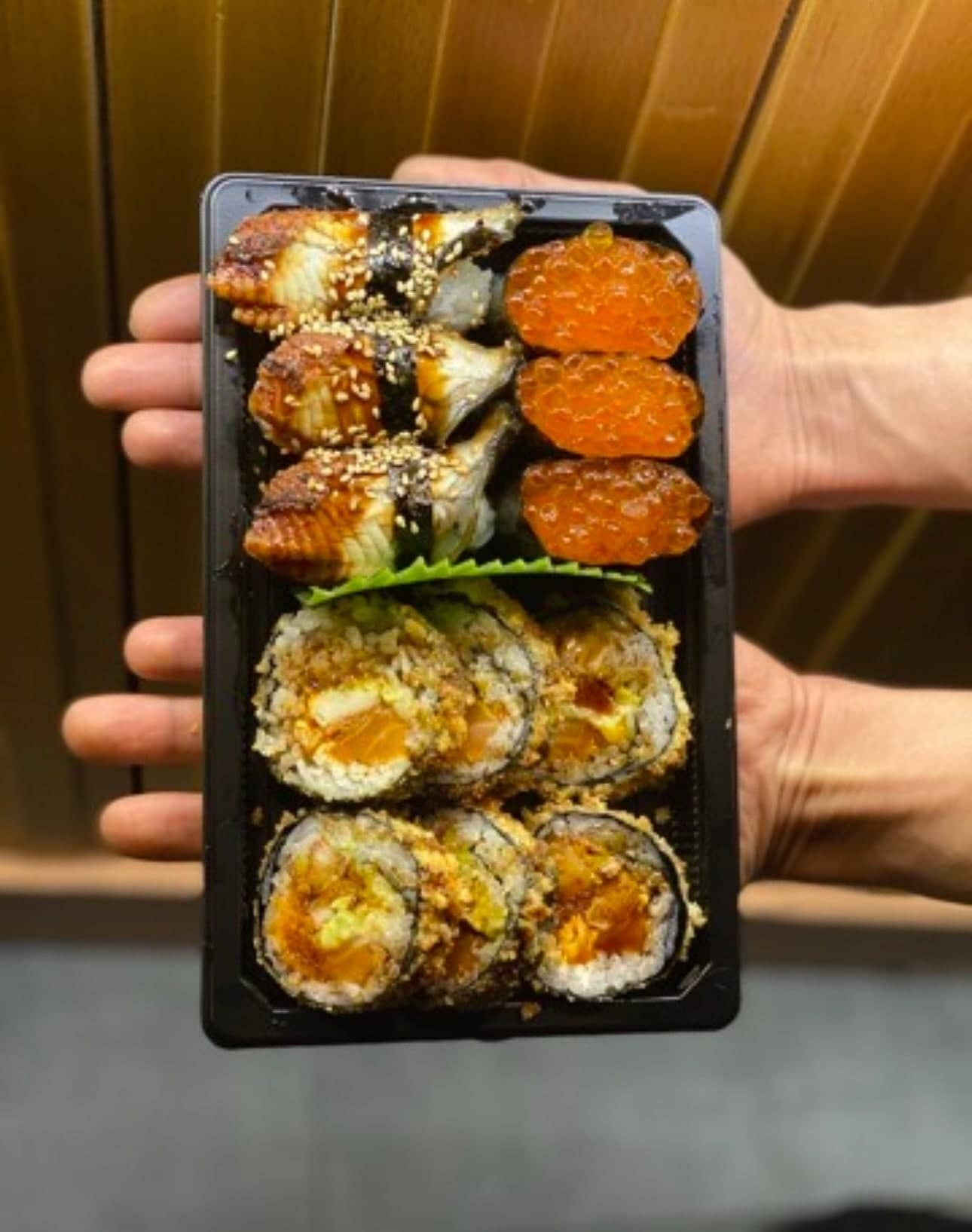 Naomi Sushi Bar gallery photo 6