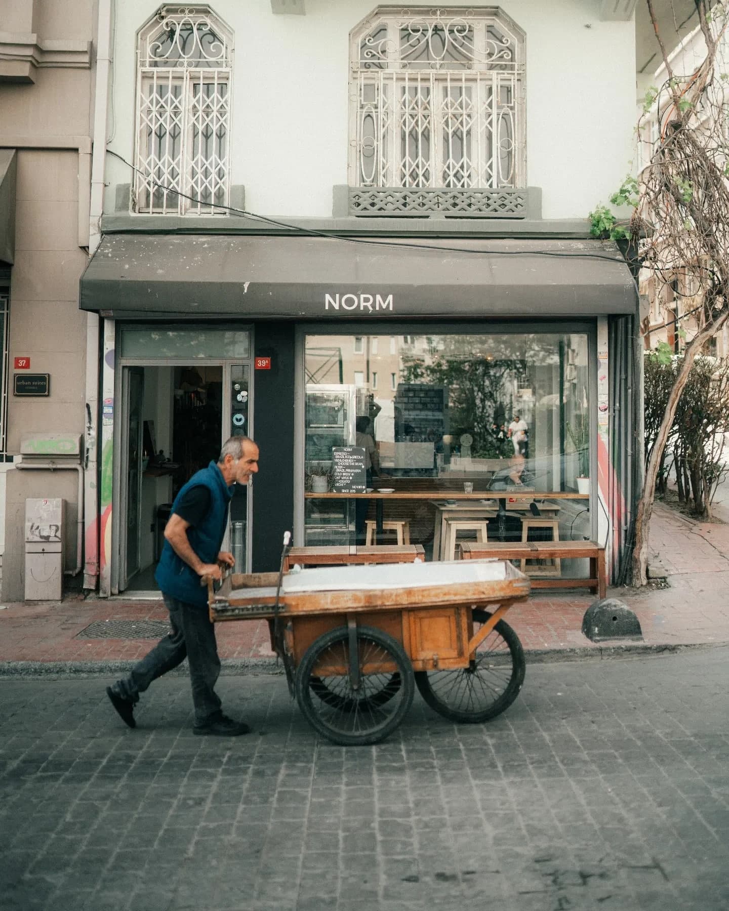 Norm Coffee gallery photo 3