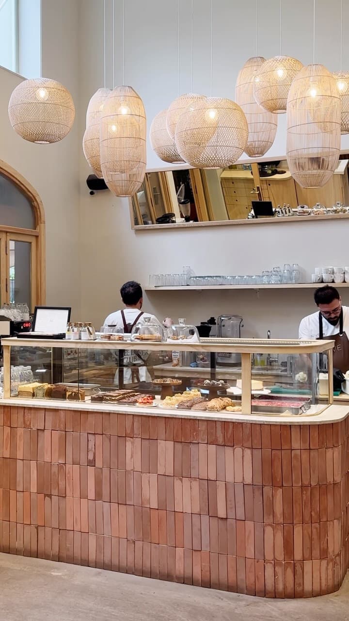 Nove Coffee Company dining atmosphere