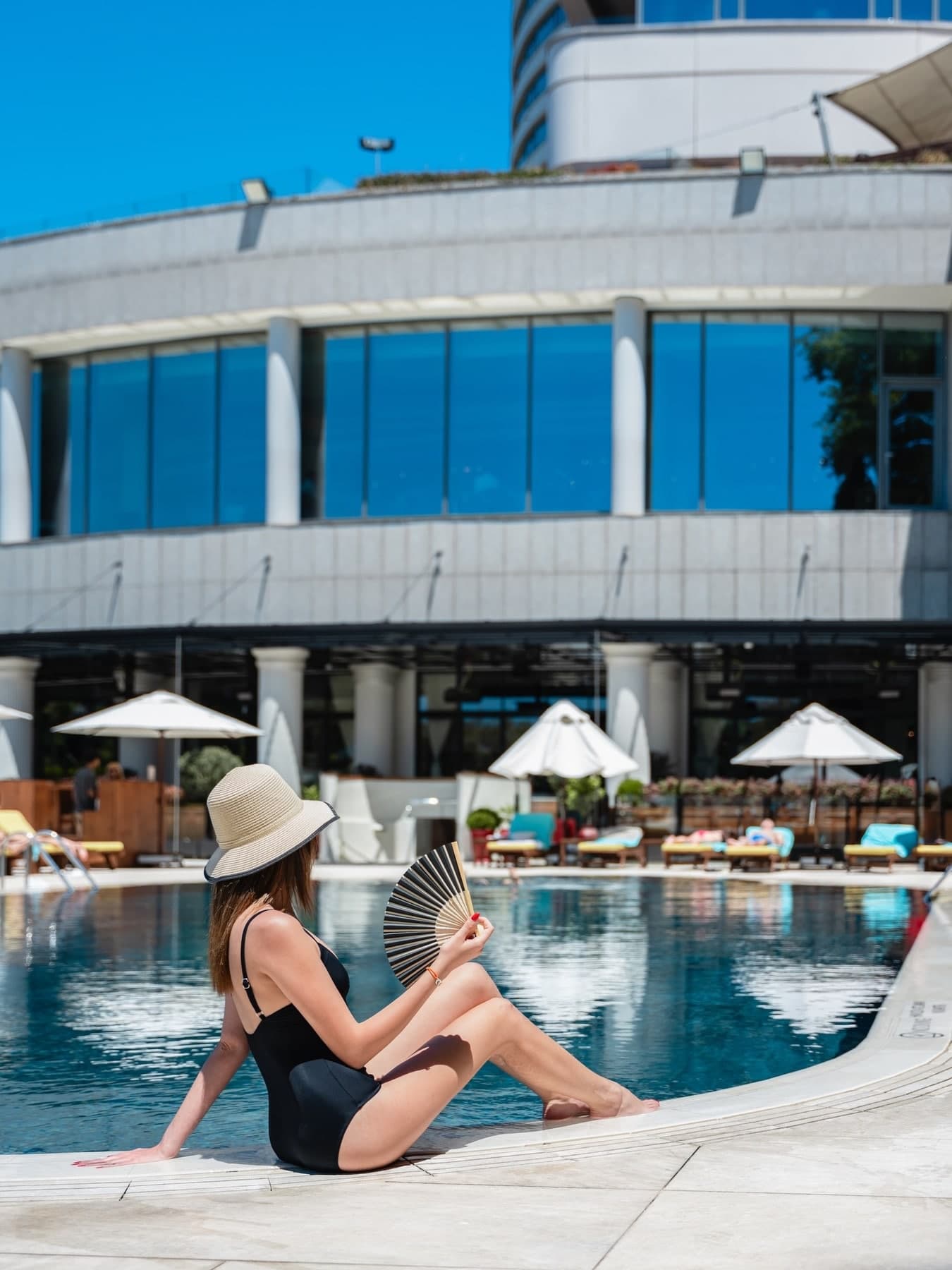 Summit Bar & Terrace, Conrad İstanbul Bosphorus gallery photo 6