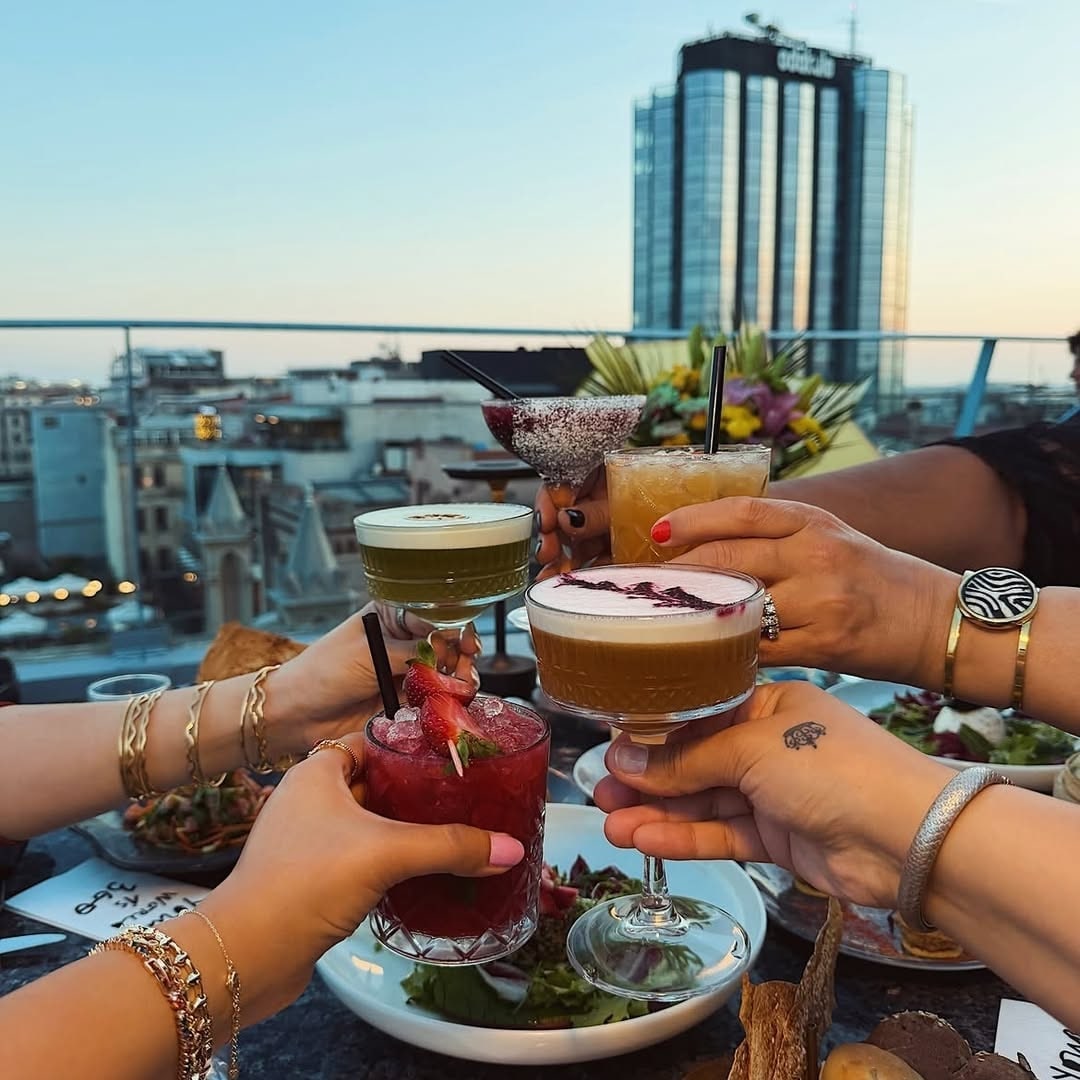 Food and atmosphere at 360 Istanbul