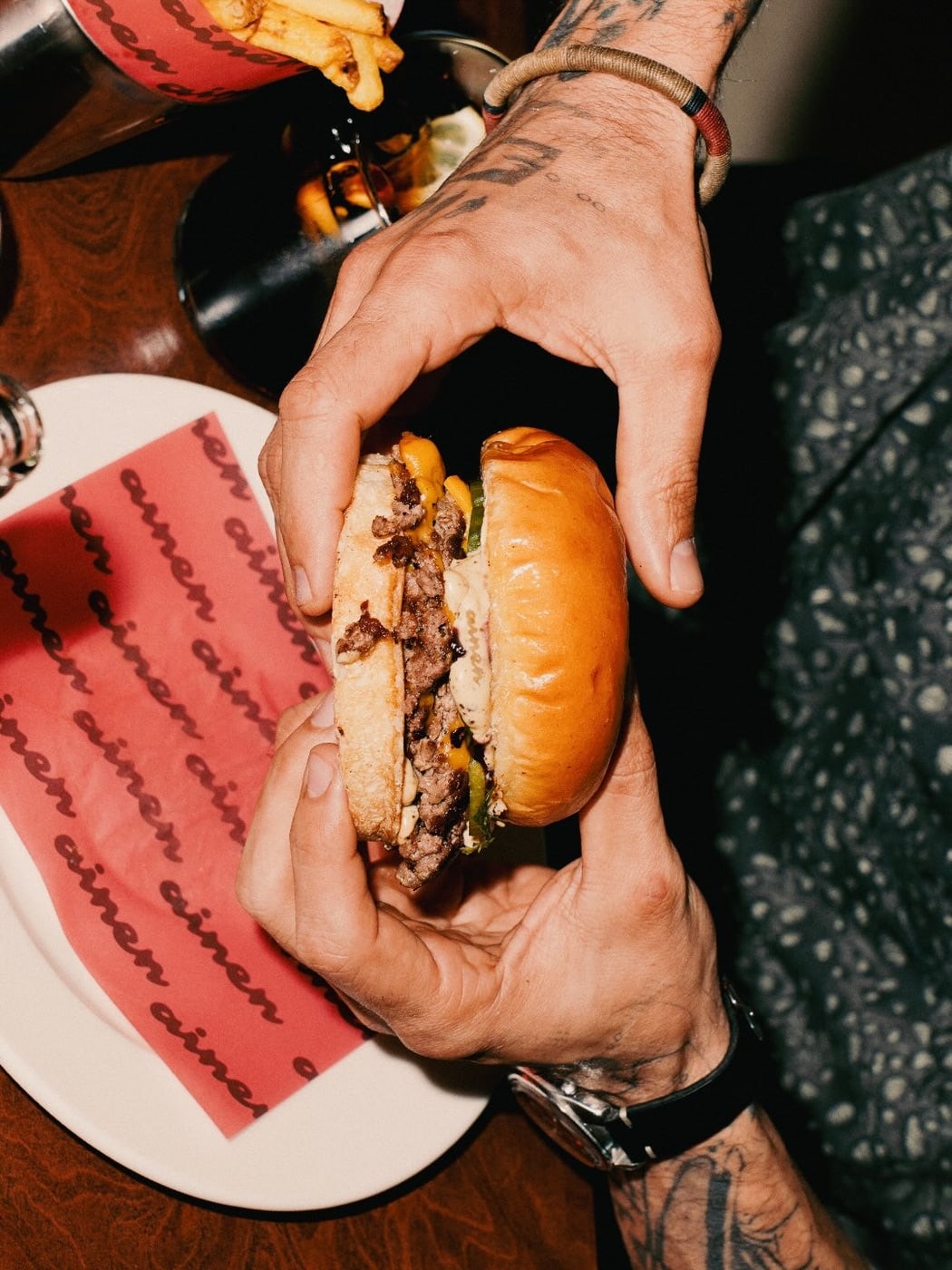 Ainen Burger mutfağından özenle hazırlanmış bir lezzet