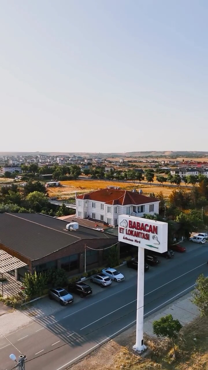 Babacan Et Lokantası mutfağından özenli bir tabak