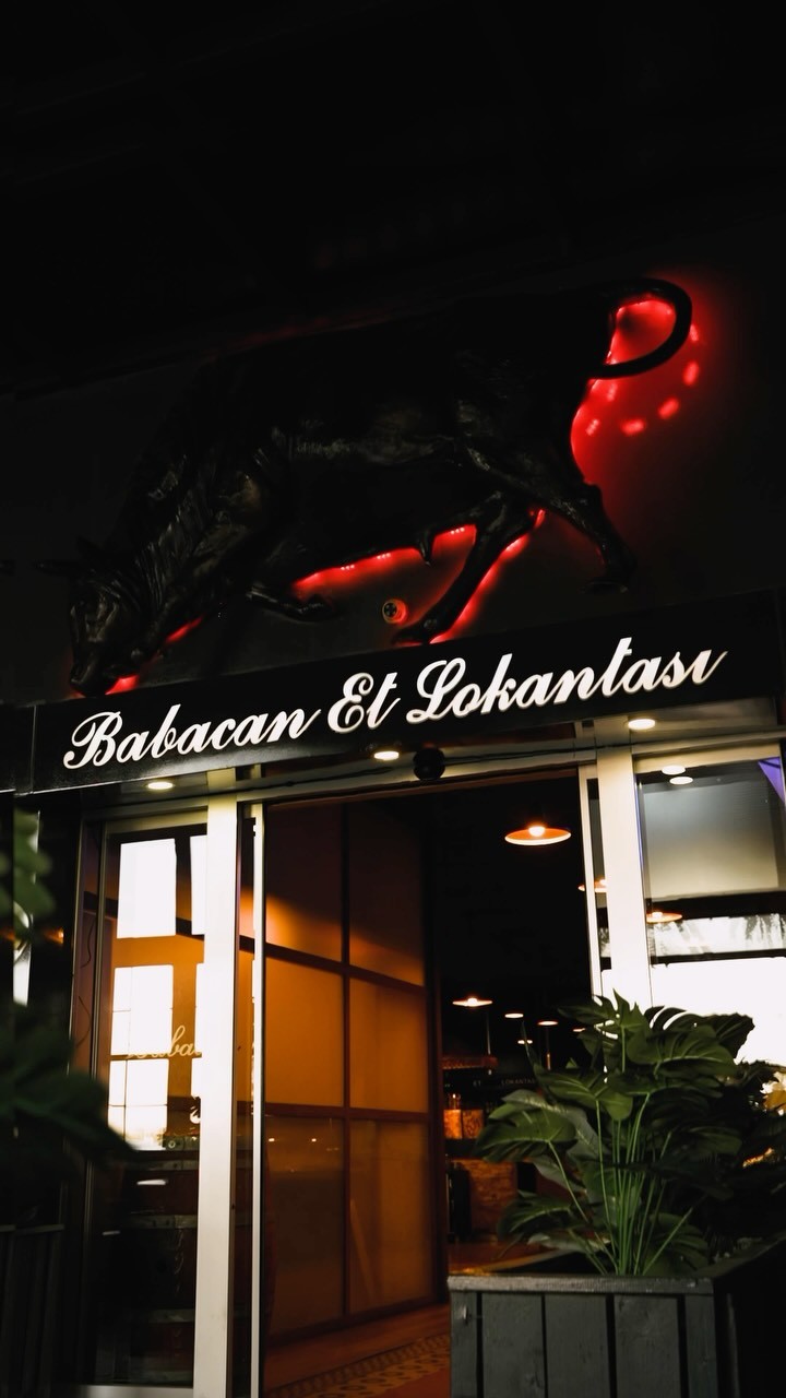 Babacan Et Lokantası mutfağından özenli bir tabak
