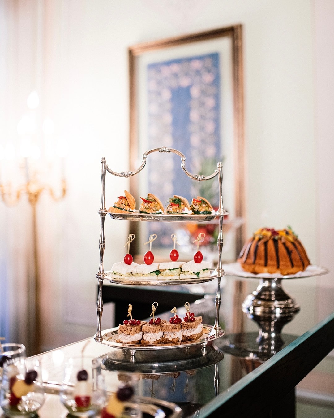 Interior and atmosphere at Boathouse Restaurant, Bosphorus Palace