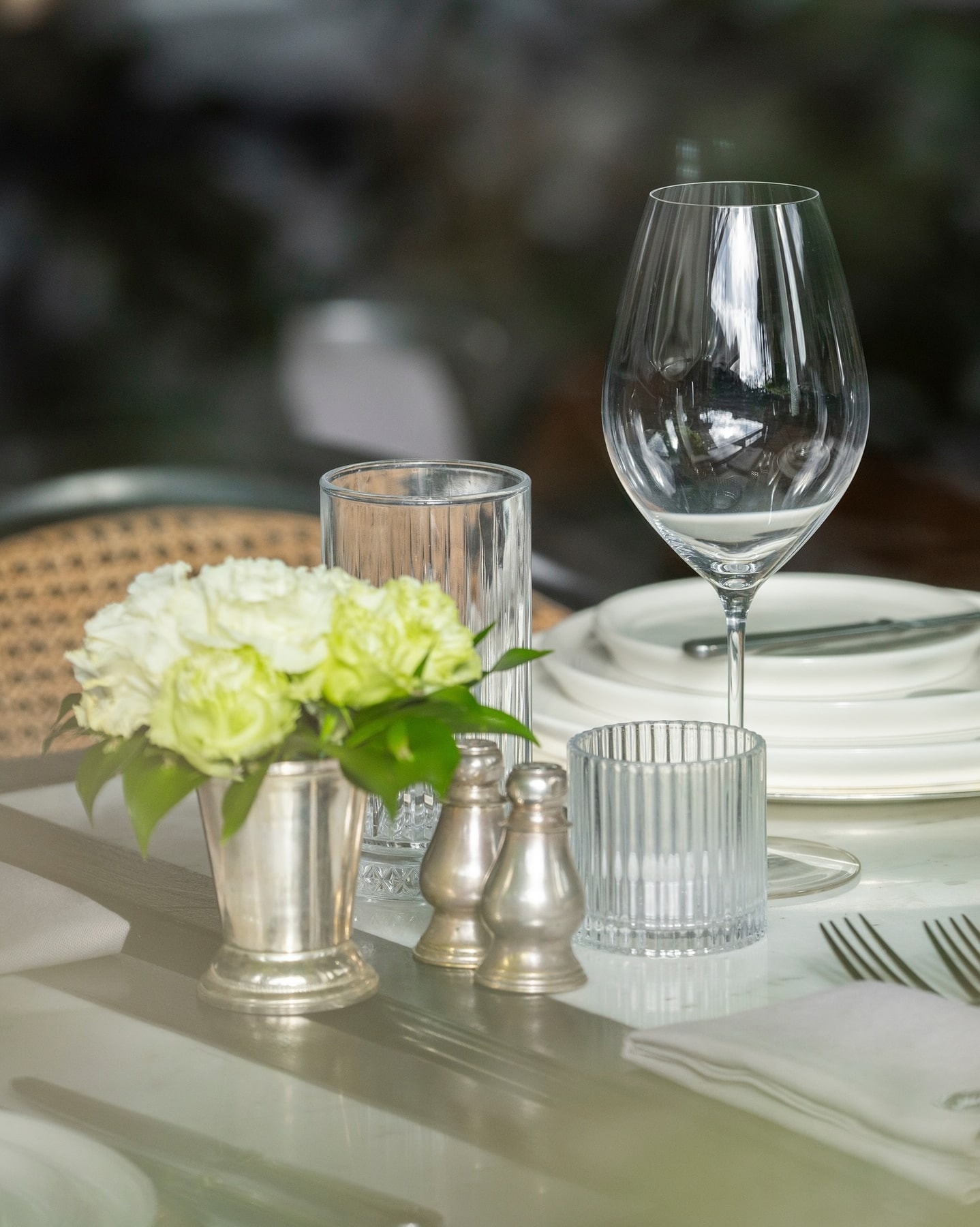 Brasserie Noir: the daylight-filled dining room