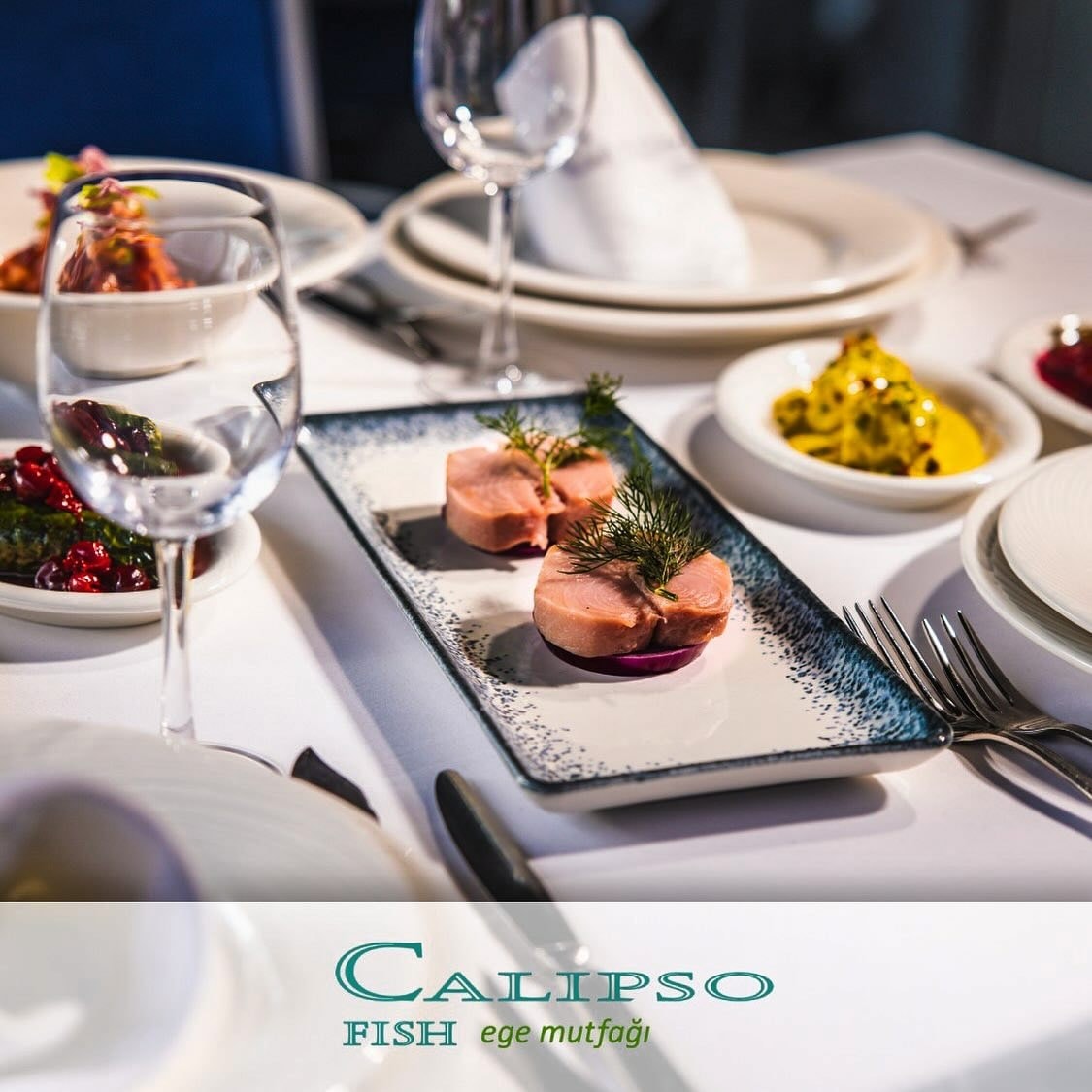 Calipso'da zeytinyağlı meze servisi
