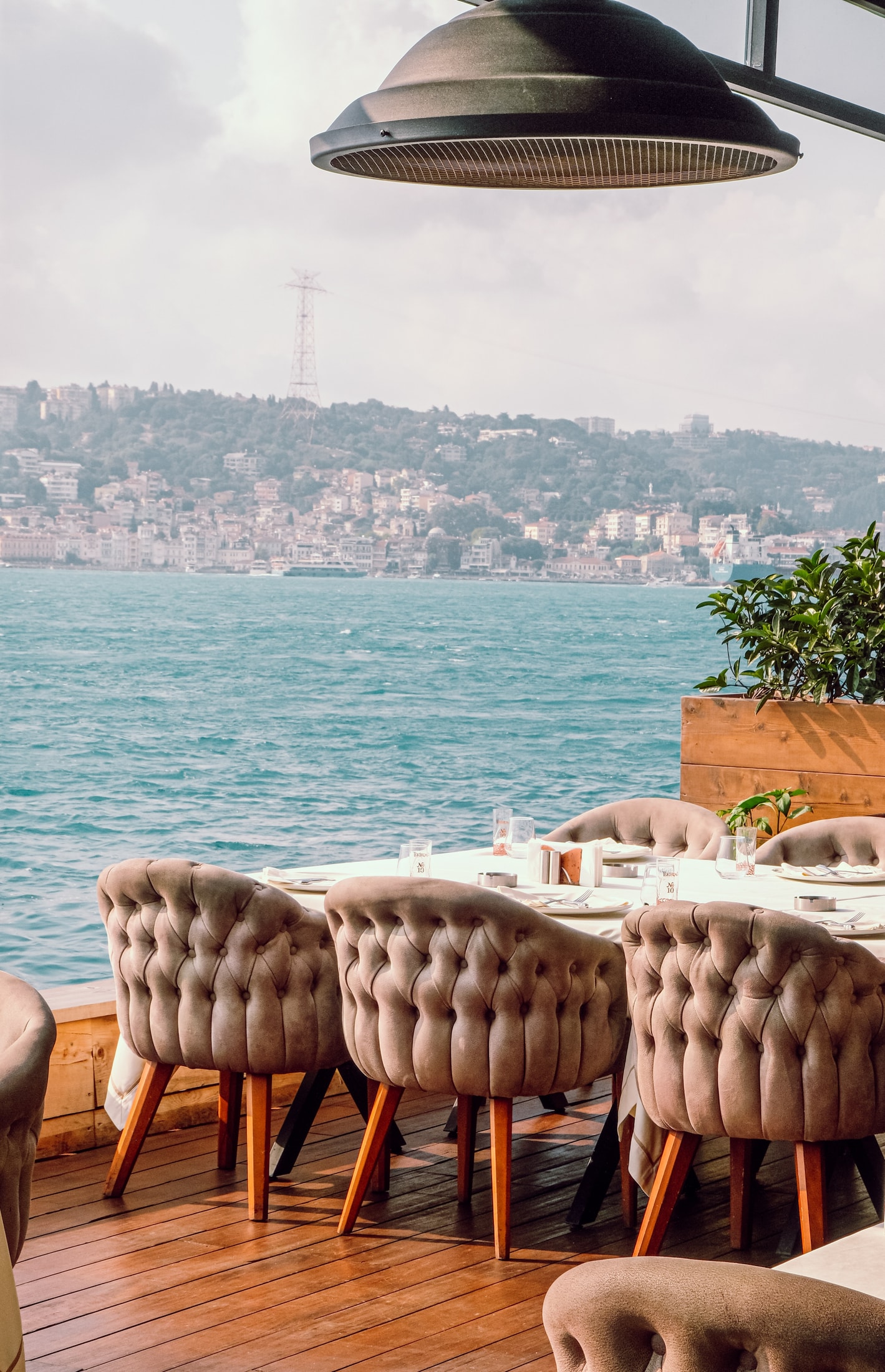 Chacha Balık restoranının mekânı ve atmosferi