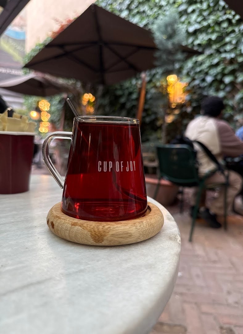 Herbal tea service at Cup of Joy Nişantaşı
