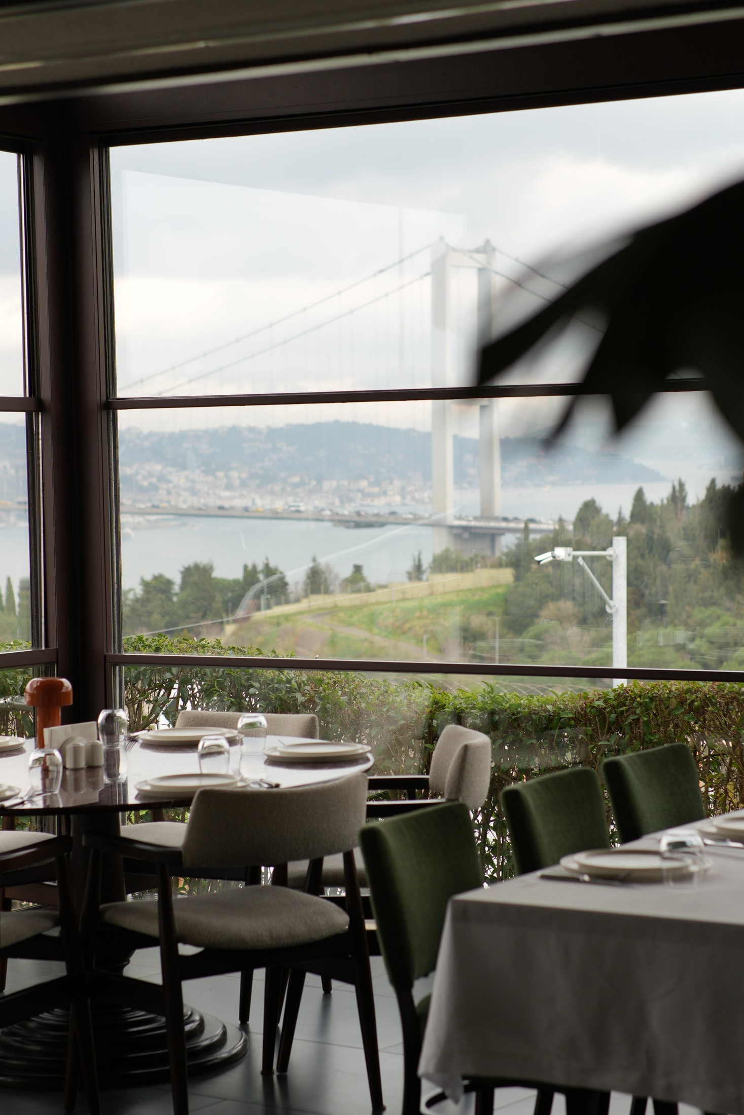 Dafni Ateşbaşı restoranının mekânı ve atmosferi