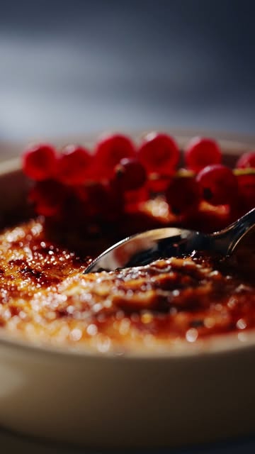Crème brûlée at Dieci Moda