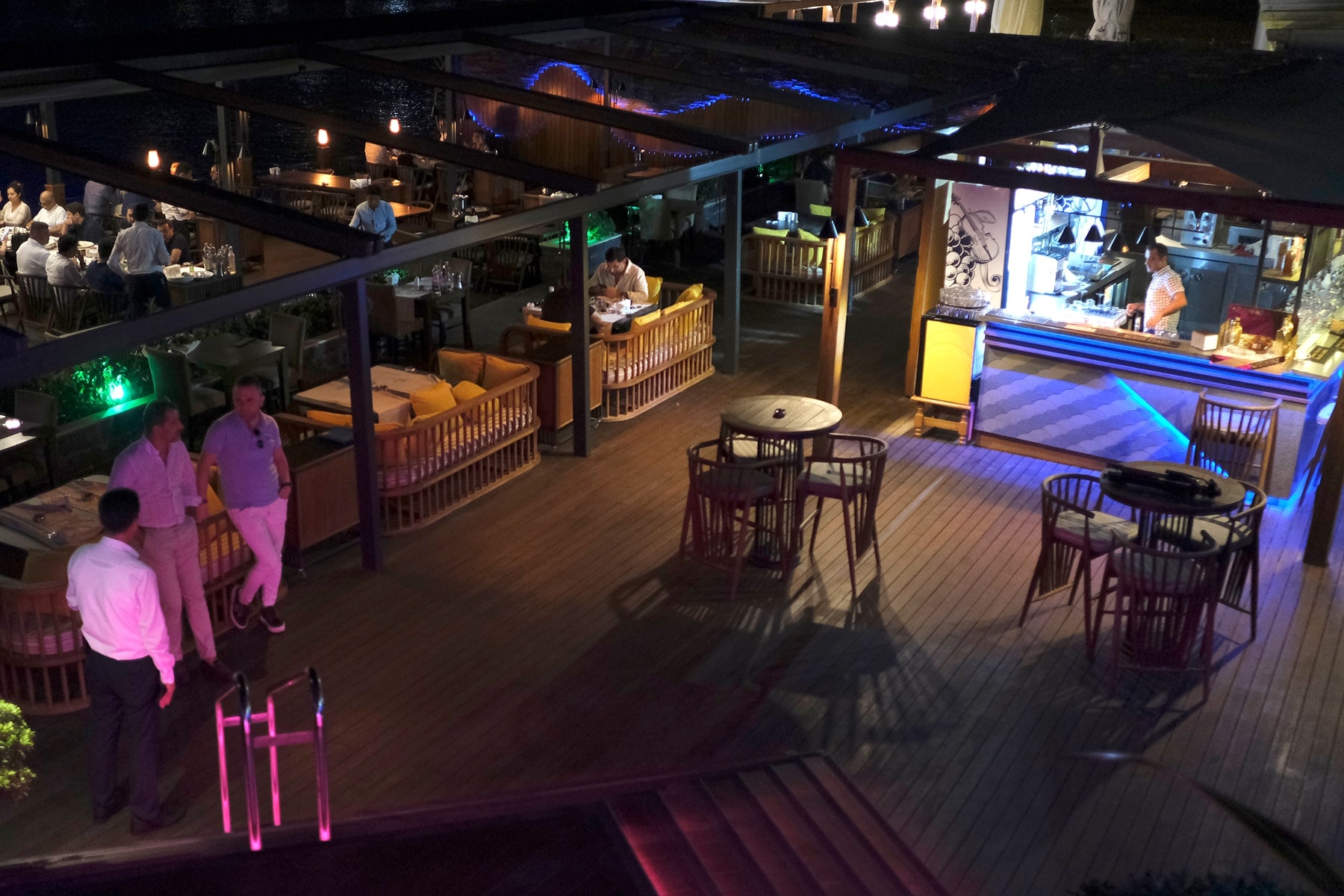 Dodo Marin: the daylight-filled dining room