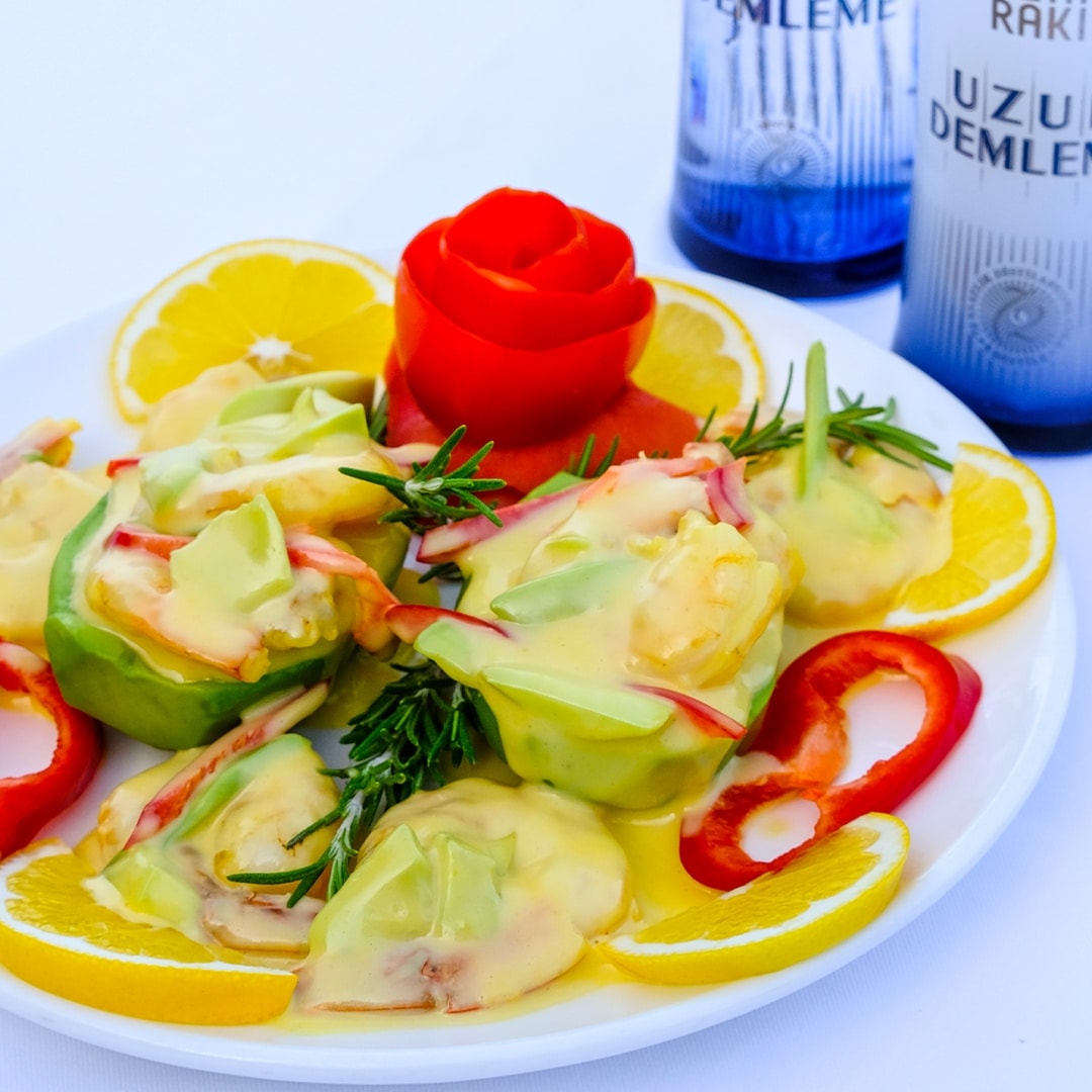 Dodo Marin: a selection served at the table