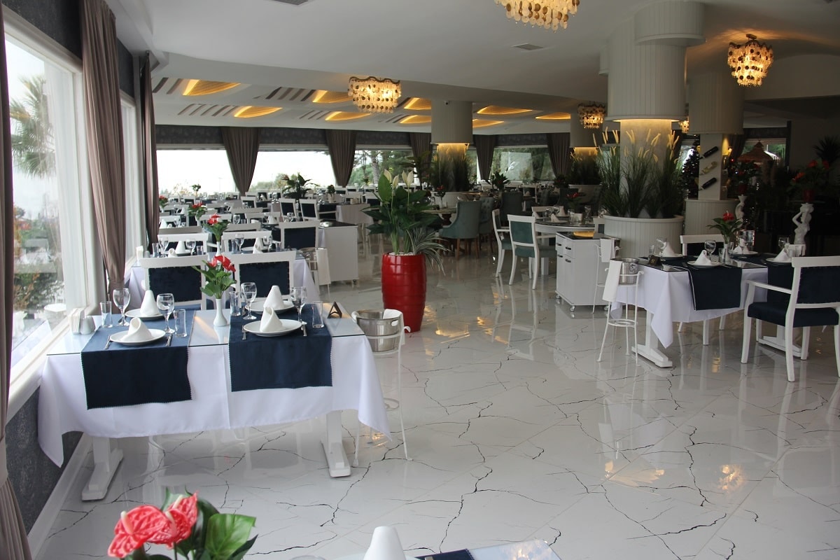Dragos Balık: the waterside atmosphere