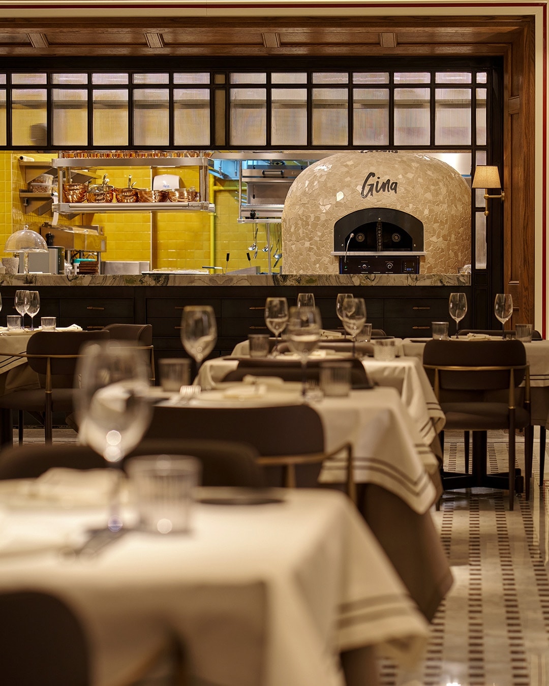Interior and atmosphere at Gina İstanbul