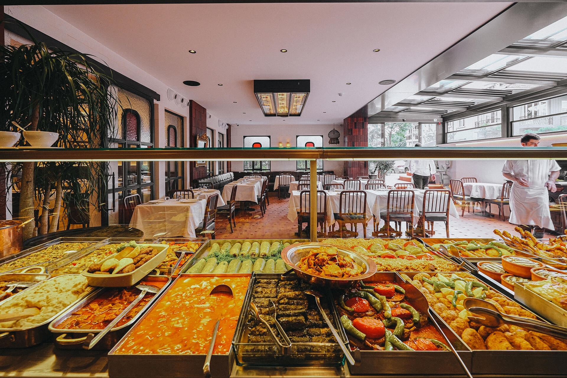 Hunkar's food display and dining room