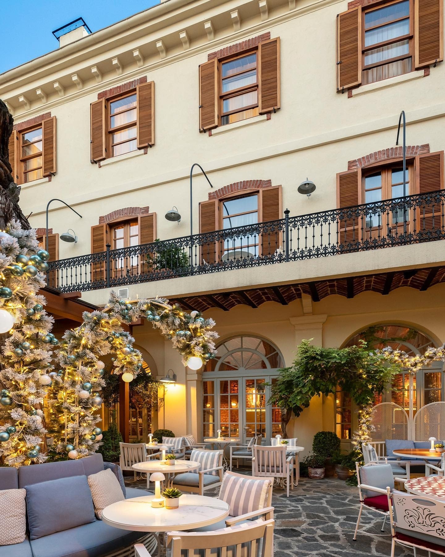 Il Cortile Galata: the outdoor dining area