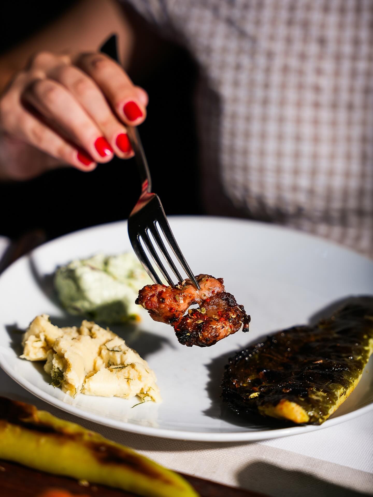 A carefully presented dish from İnciraltı Meyhanesi