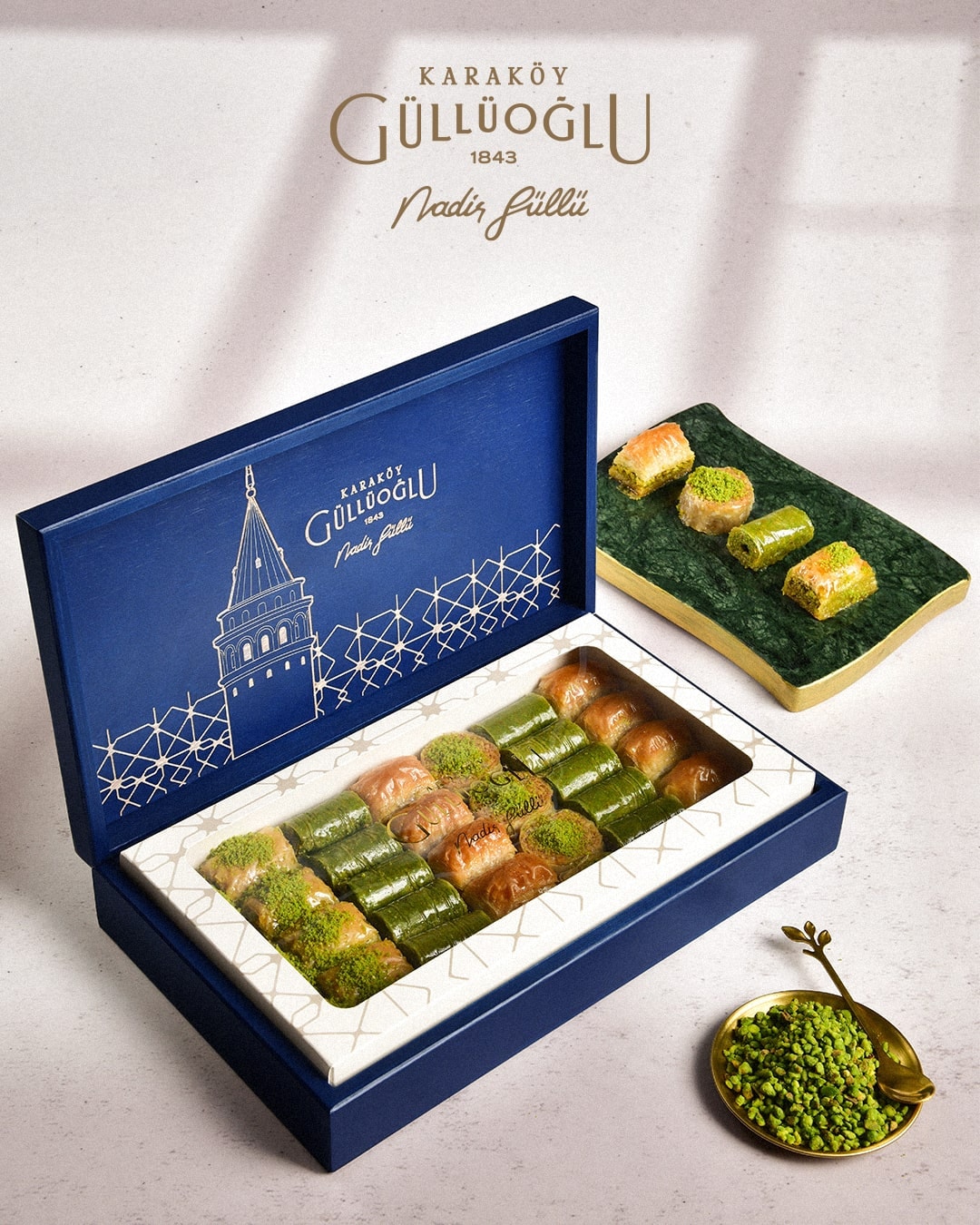 Karaköy Güllüoğlu: a signature dish presentation