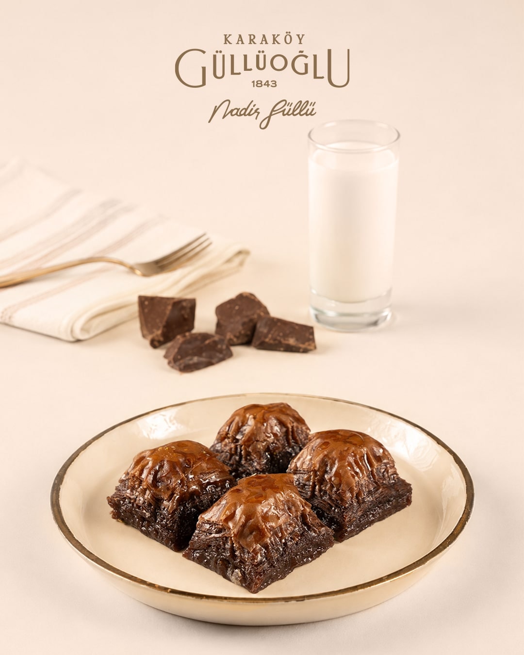 Karaköy Güllüoğlu: a sharing table