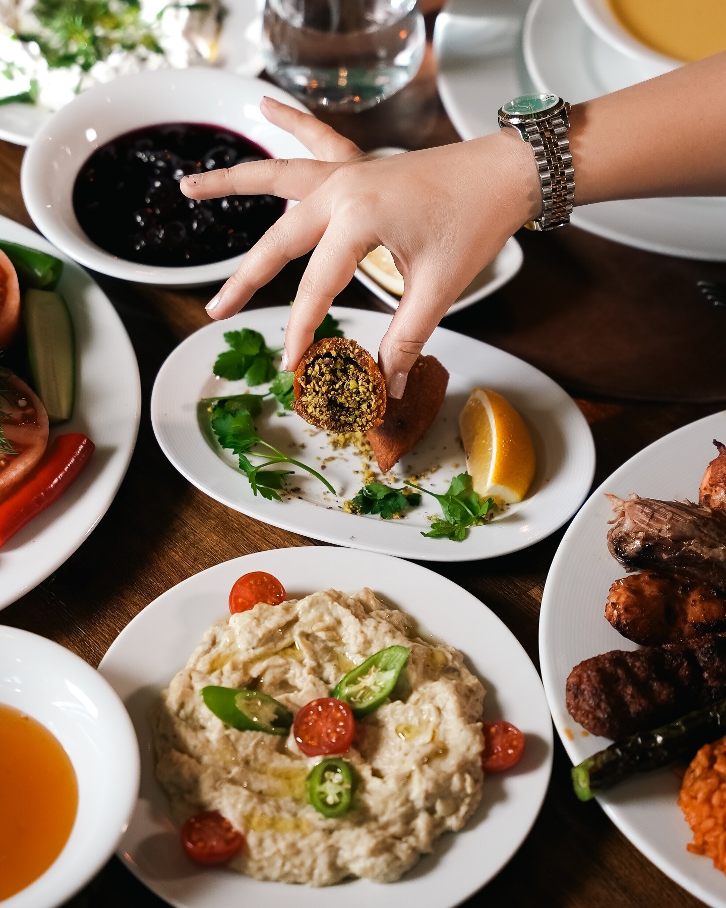 A carefully presented dish from Kaşıbeyaz Ataşehir