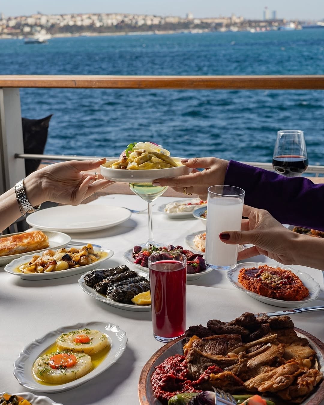 Food and atmosphere at Kiva Bomonti