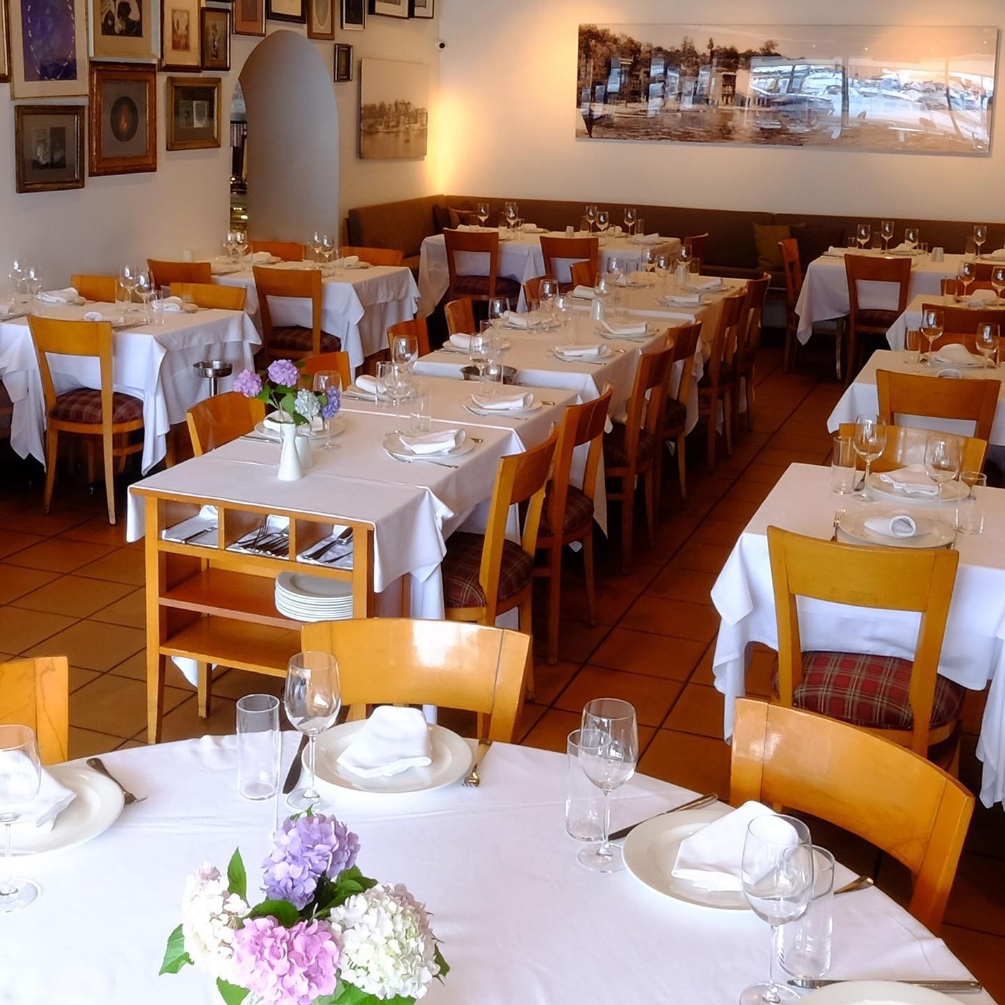 Kıyı Restaurant restoranının atmosferi