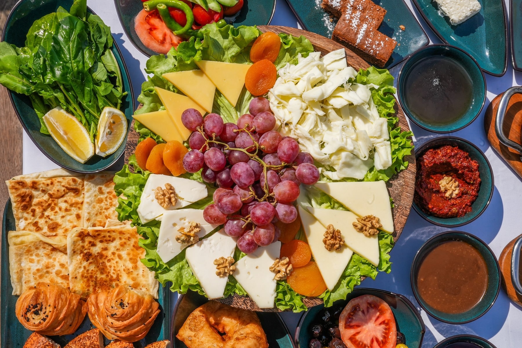 A carefully presented dish from Kuleli Yakamoz