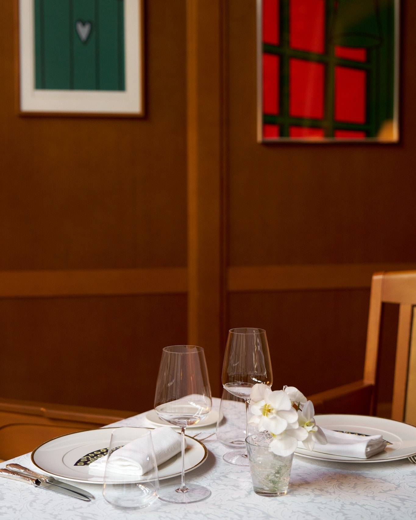 Interior and atmosphere at Lokanta by Divan