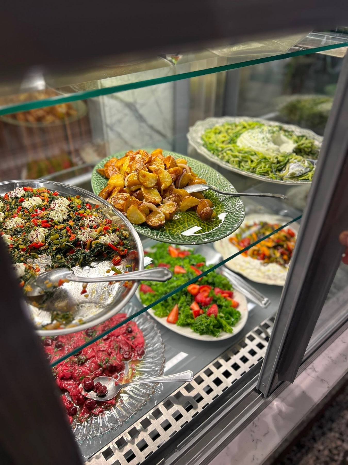 Lokanta Kru — Teşvikiye, İstanbul