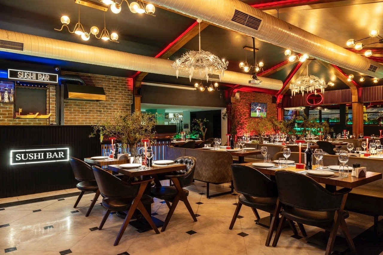 Food and atmosphere at Loti Roof Lounge & Bistro