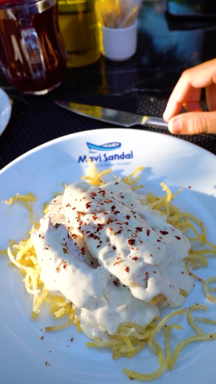 A carefully presented dish from Mavi Sandal Balıkçısı