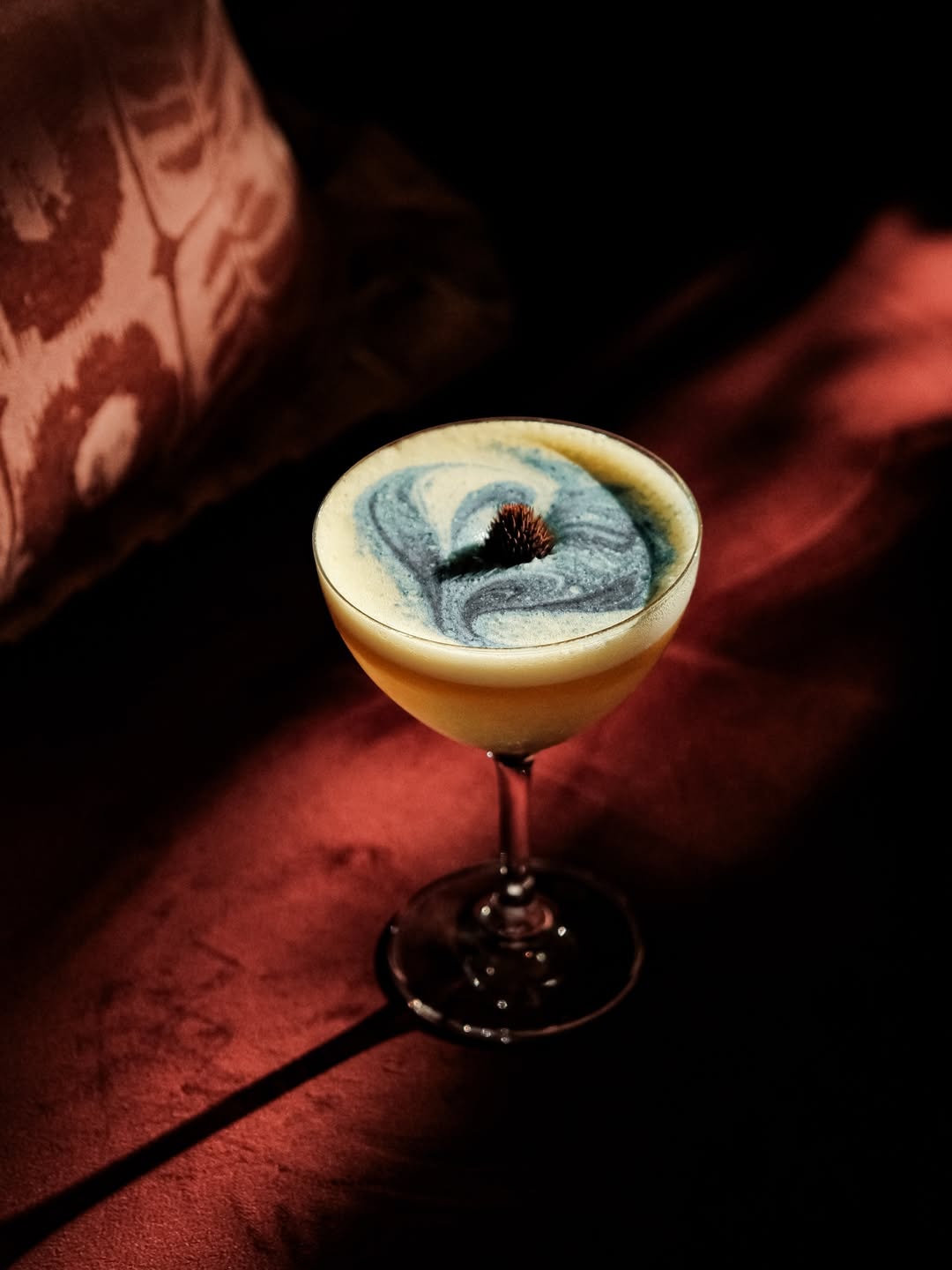 A signature cocktail with blue foam at Mondaine de Pariso Istanbul