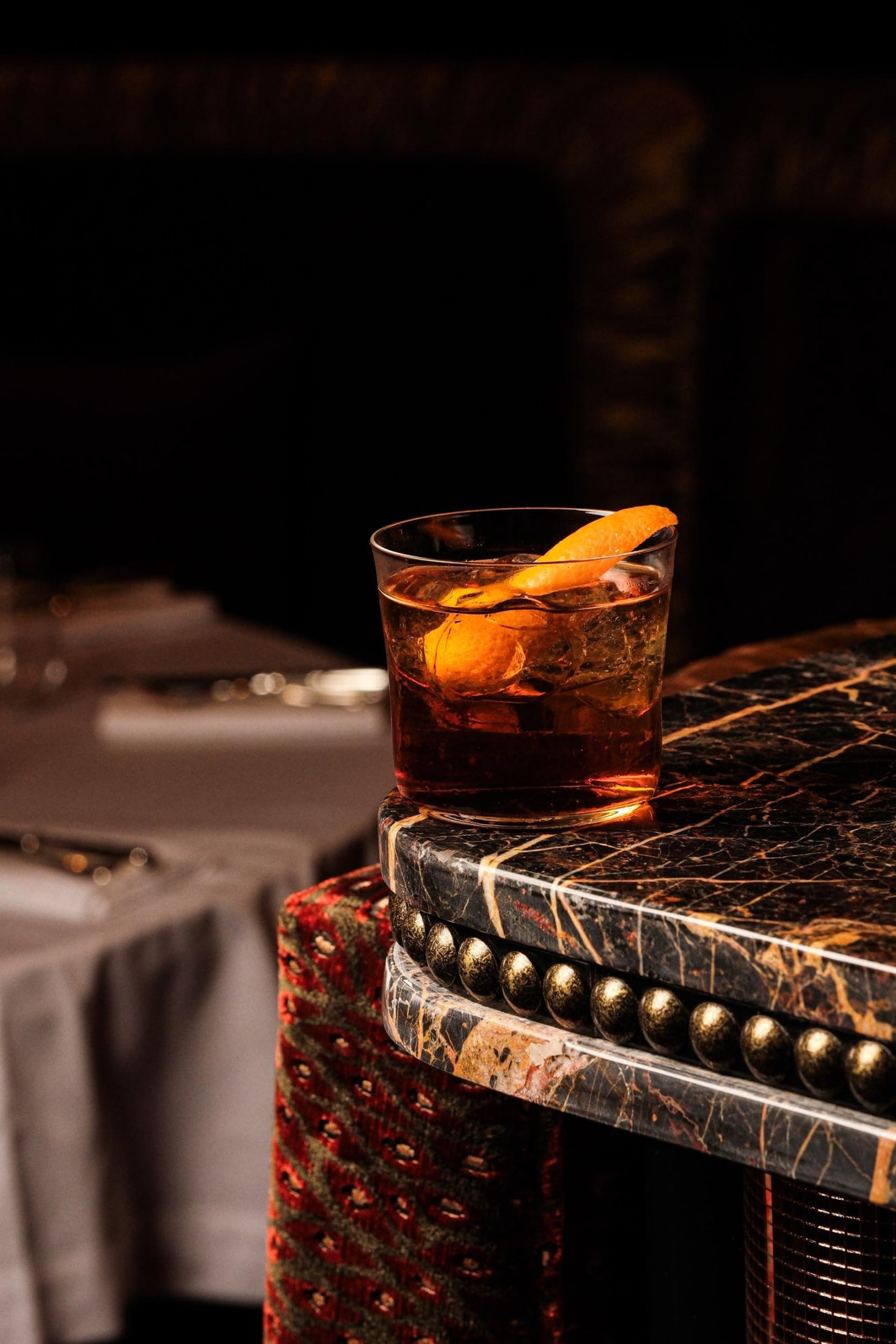 A citrus cocktail on Mondaine de Pariso Istanbul's leather-trimmed bar