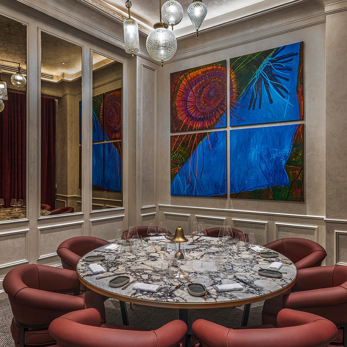 Monteverdi Ristorante restoranının iç mekânı ve atmosferi