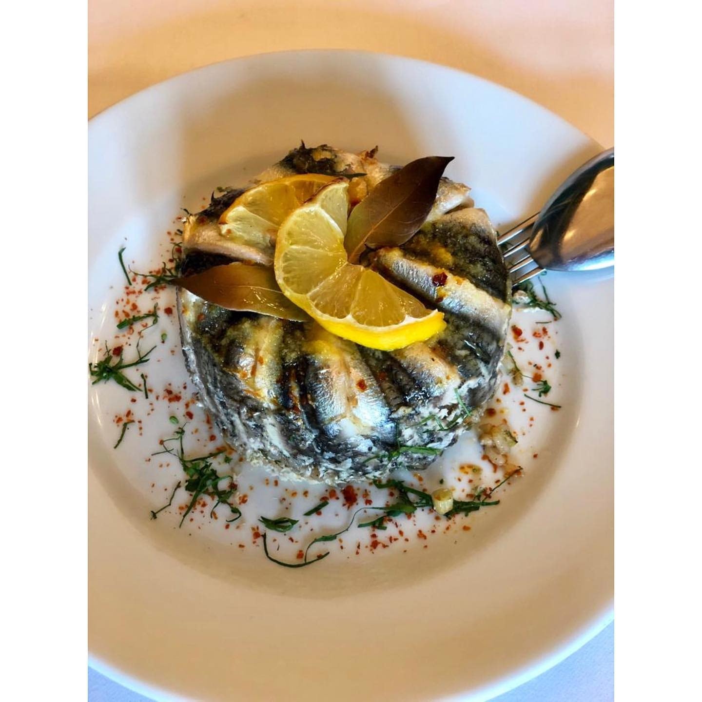 Pandeli: a signature dish presentation