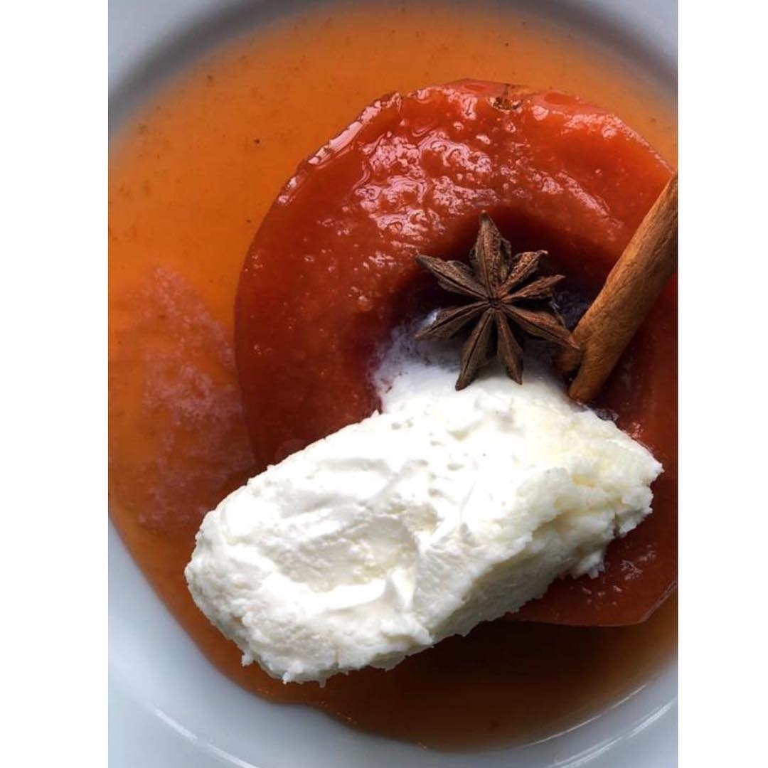Pandeli: a carefully served dish