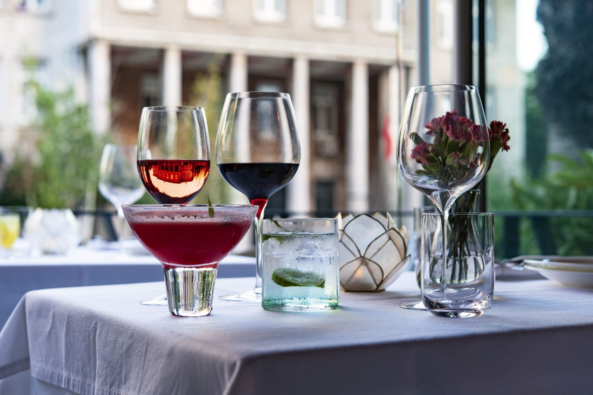 Food and atmosphere at Pera Thai