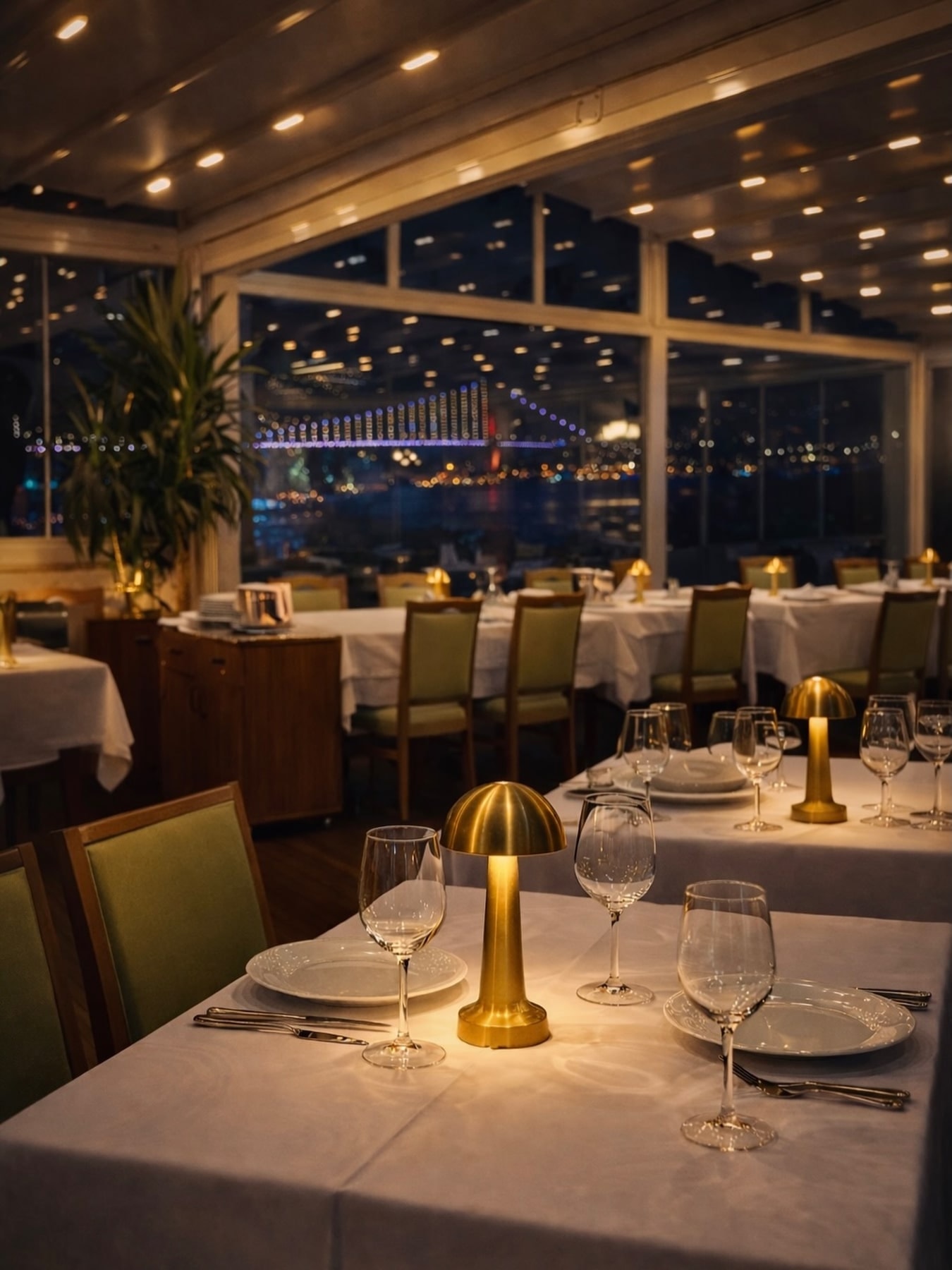 Rigel Restaurant: açık hava yemek alanı