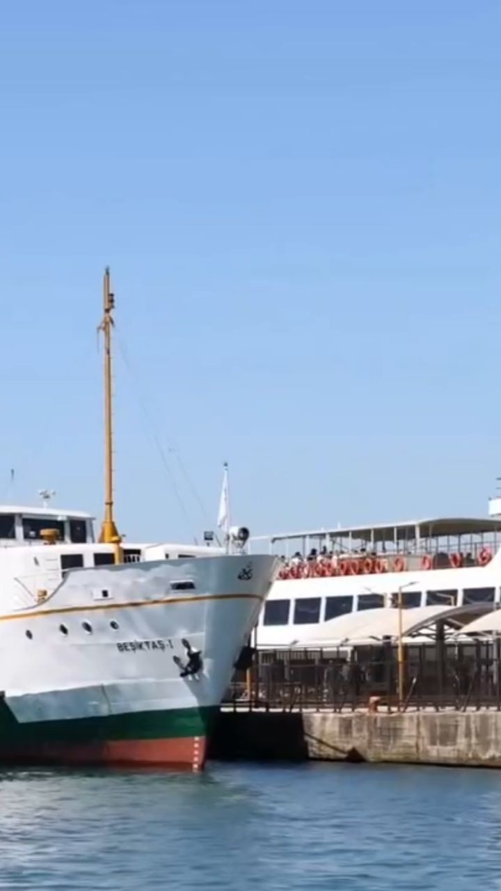 Sahilhane Büyükada restoranının atmosferi