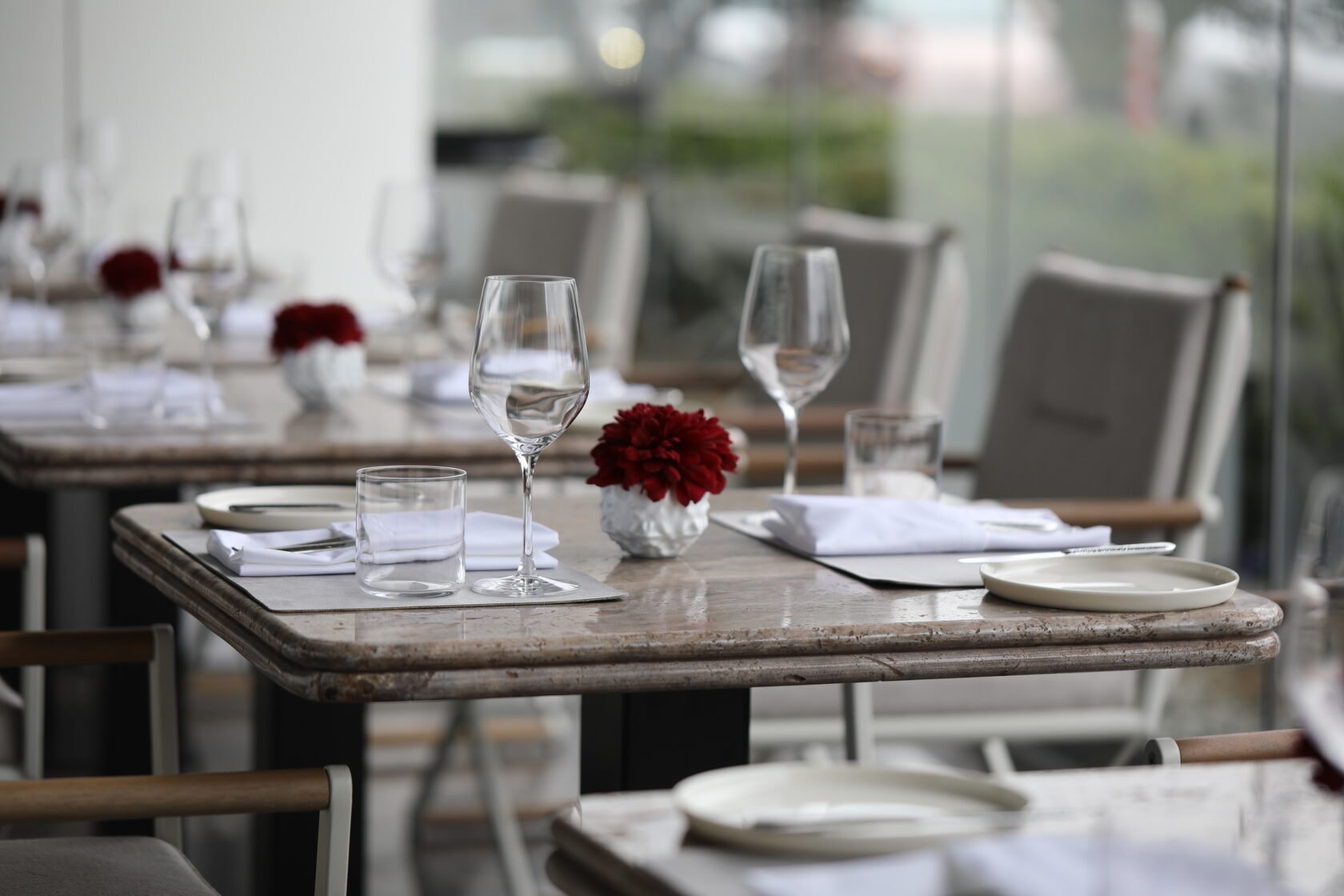 The dining room and atmosphere at Sakhalin