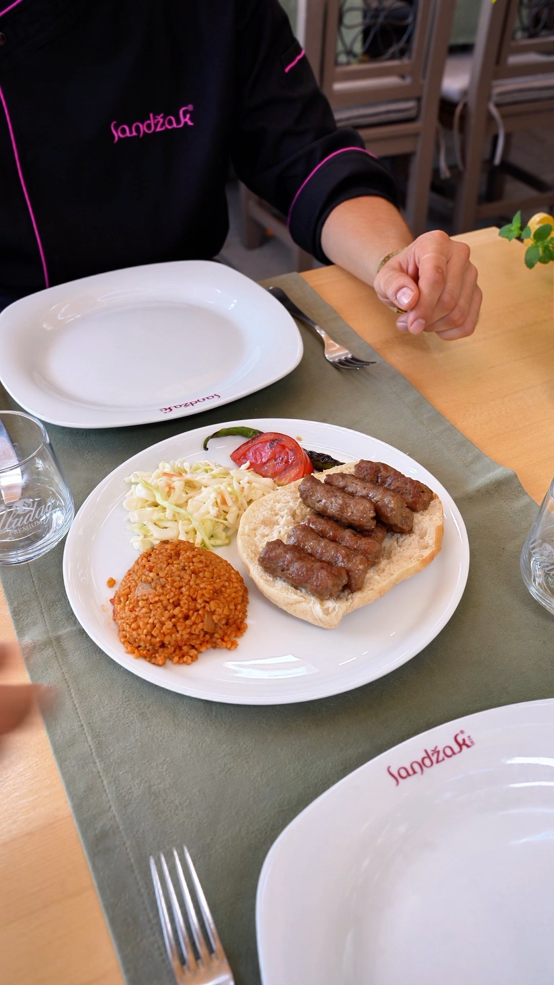 Sandžak Balkan Mutfağı restoranının atmosferi