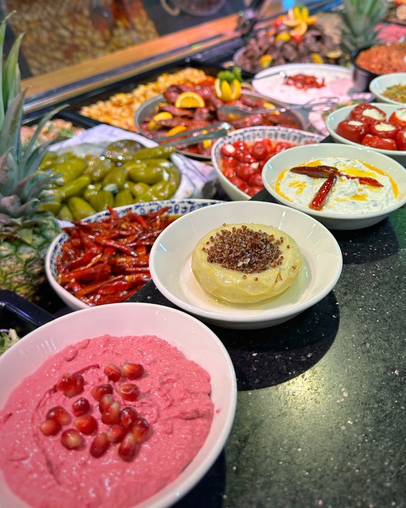 Şazeli Florya: a hot plate ready for service