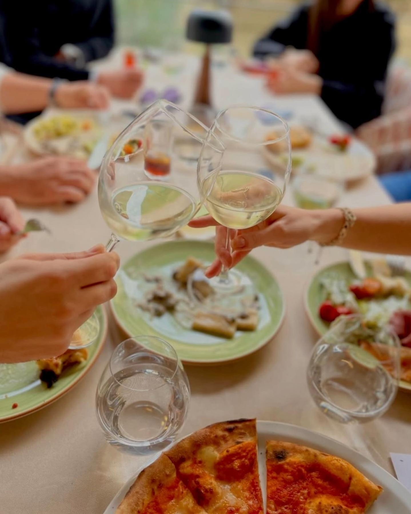 Scarpetta Istanbul: a sharing table